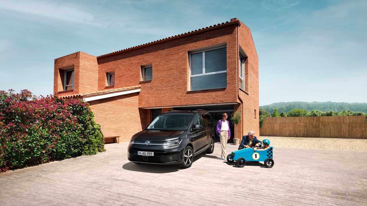 Volkswagen Caddy Maxi Dark Label