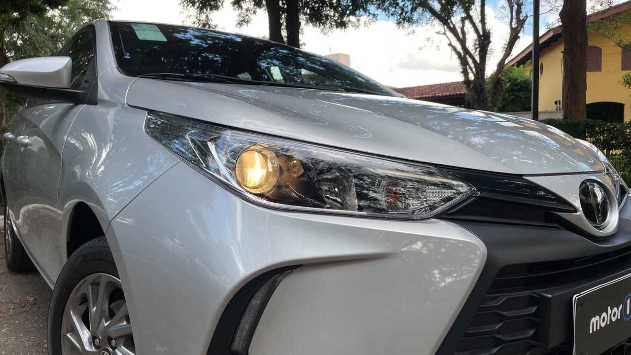 Toyota Yaris Sedan XS 2023
