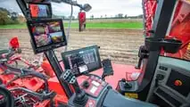Grimme rinnova la serie Varitron di raccoglitrici semoventi a due file
