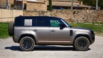 Land Rover Defender 110 Octa (2025) Test