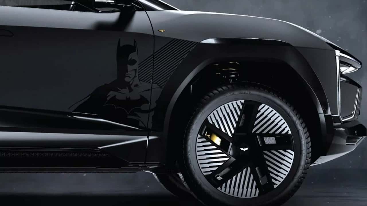 La nouvelle Batmobile est une Mahindra électrique