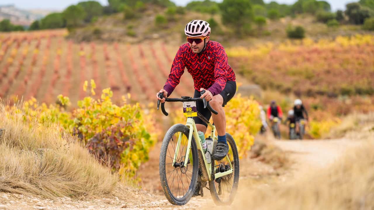 Pistas infinitas, viñedos y diversión: Orbea Gravel Rioja Alavesa 2025