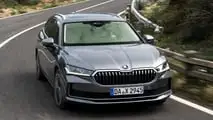 Recensione Skoda Superb Combi L&K (2024)