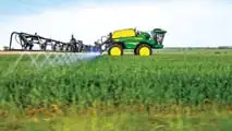 John Deere entra nel business delle irroratrici semoventi in Italia con la nuova 300M