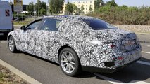 2021 Mercedes-Maybach S-Class spy photo