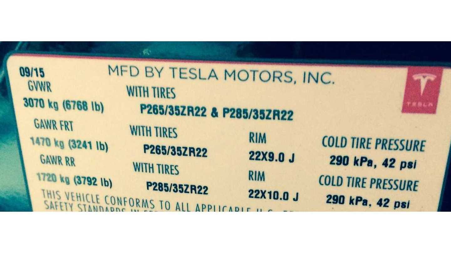 Tesla Model X 6,768 Lb. GVWR, Qualifies For 25K Business Tax Break