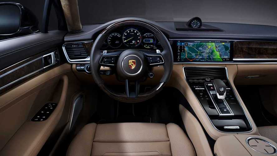 Porsche Panamera S E-Hybrid (2021): Cockpit with beige leather interior - 5151331