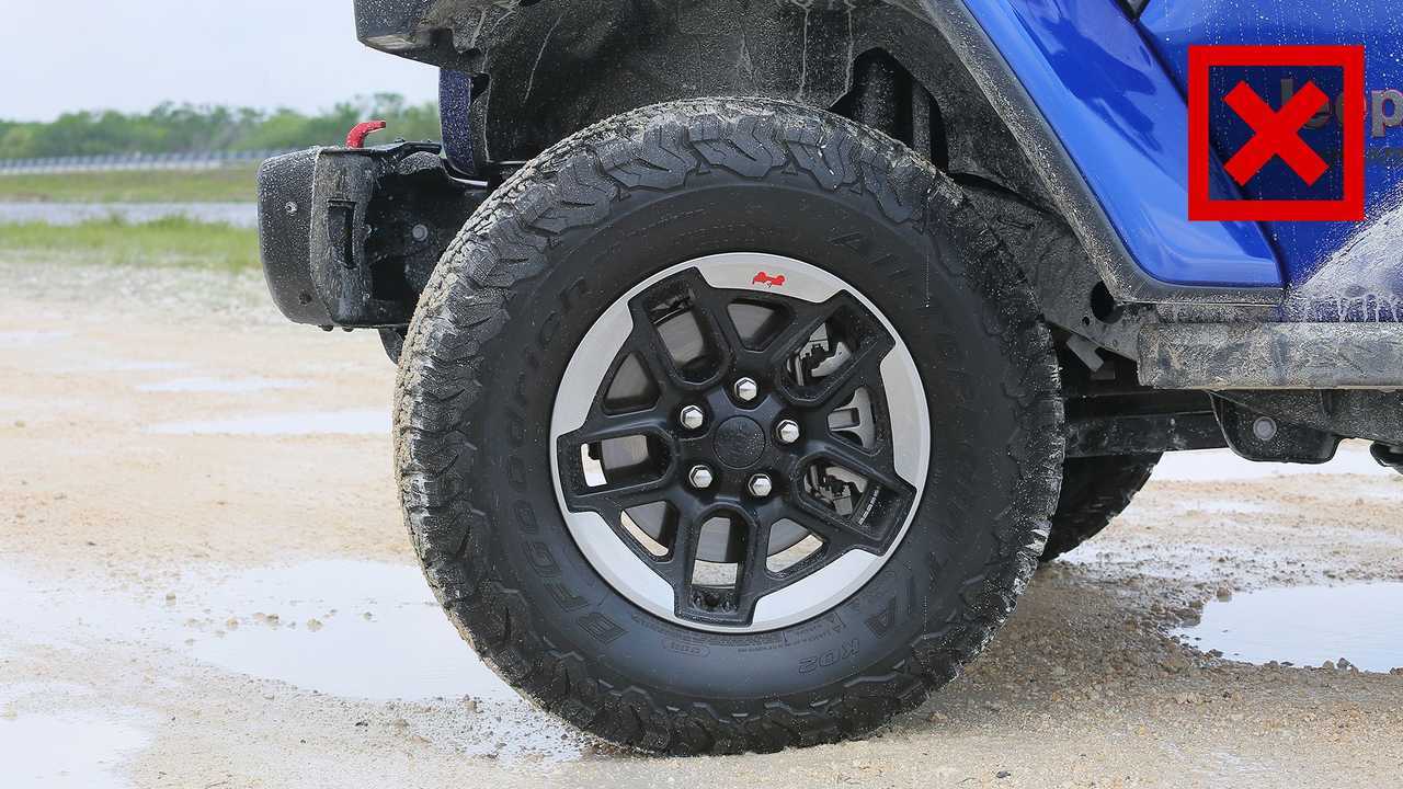 2020 Jeep Wrangler Rubicon: Pros And Cons