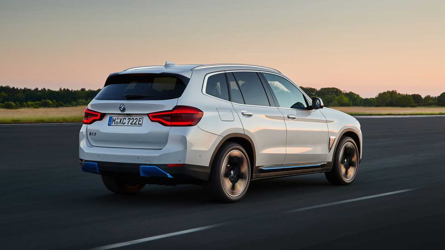 BMW iX3 (2020): Elektro-X3 kriegt 480 km Reichweite und Sound von Hans ...