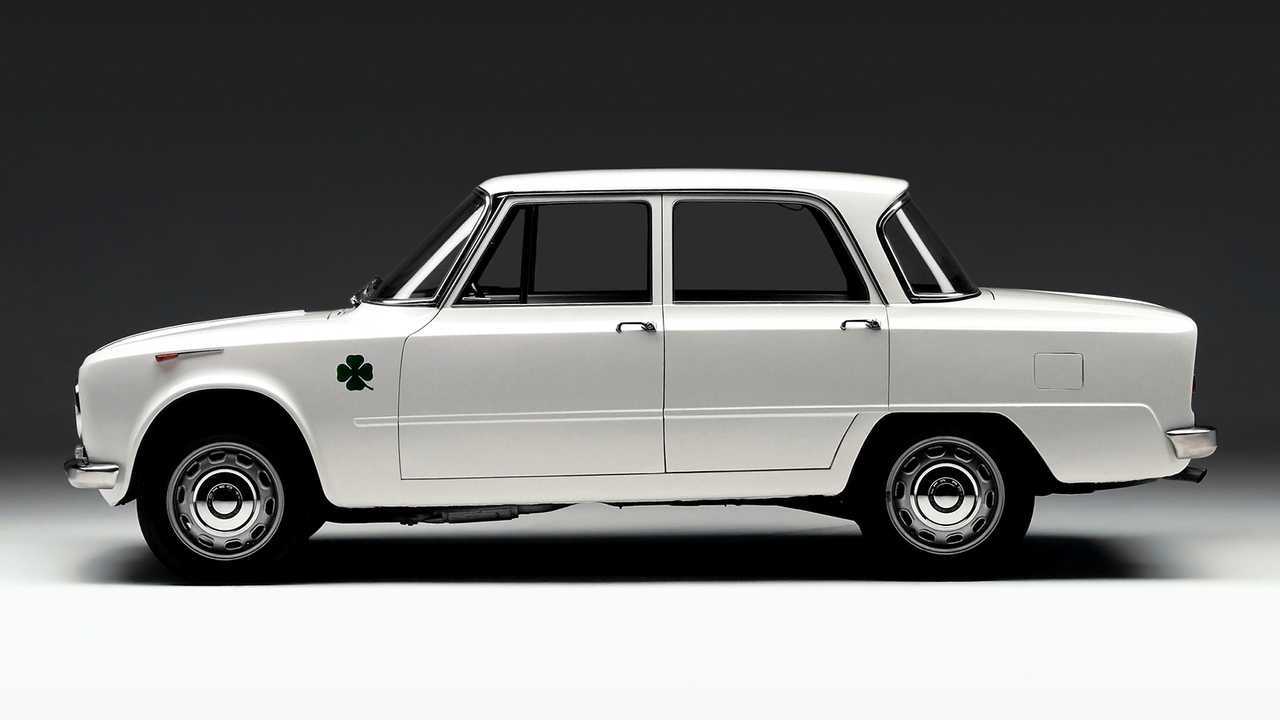 Alfas Romeo Giulia, 1962 vs 2020