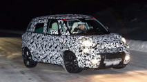 Fiat 500L restyling, le foto spia