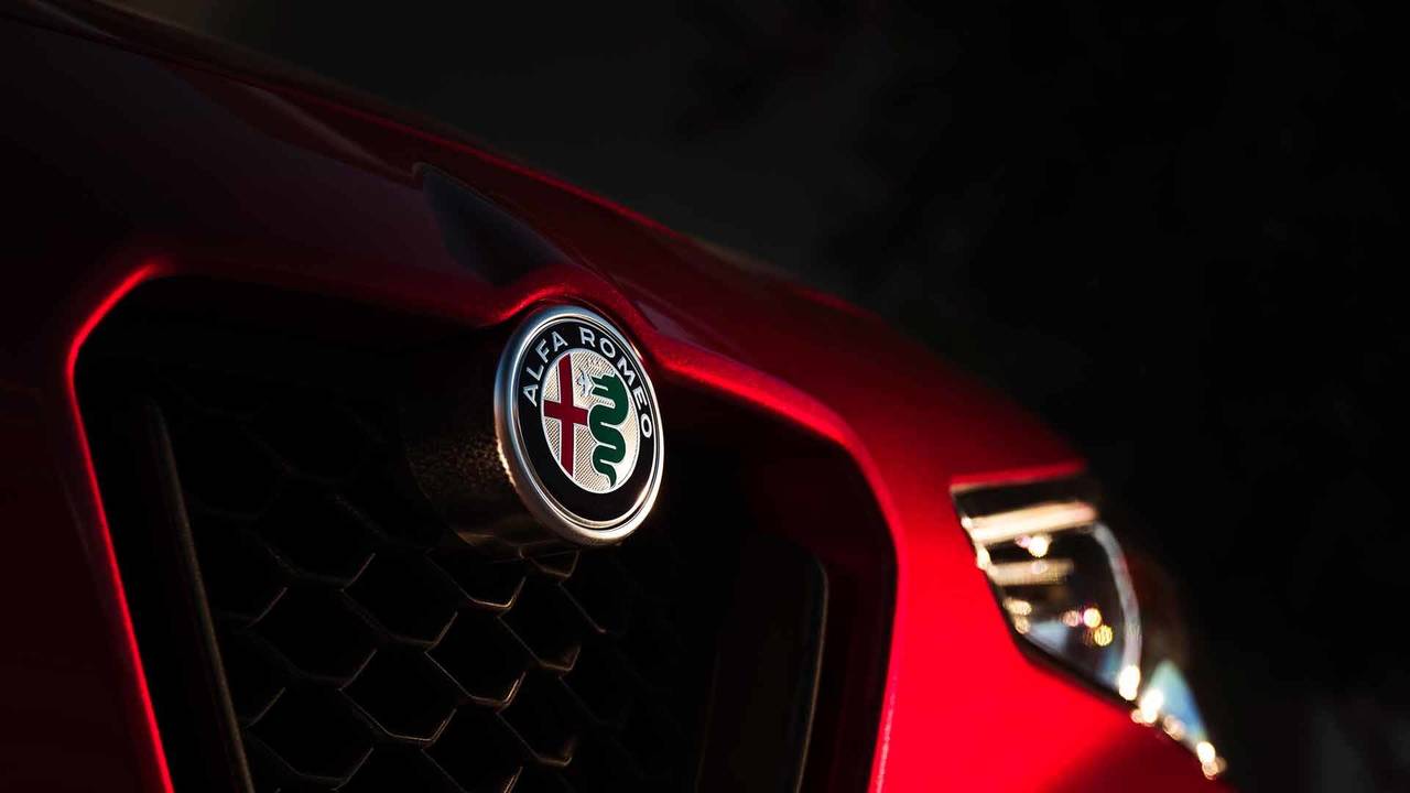 Alfa Romeo Giulia And Stelvio Nero Edizione