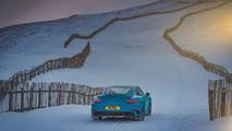 Porsche 911 Turbo S Ski Slope