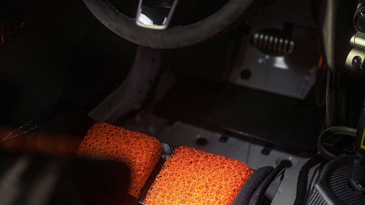 Mini Electric Pacesetter inspired by JCW (2021)