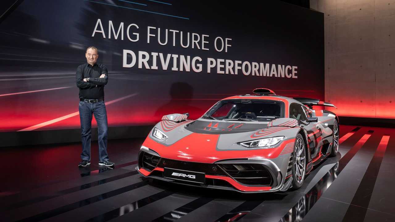 Mercedes-AMG E-PERFORMANCE 2021