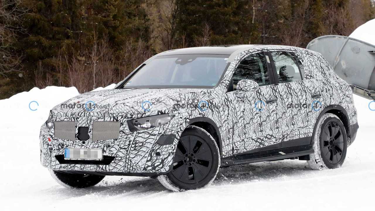 Die nächste Generation des Mercedes GLC wurde bei Wintertests erwischt