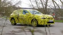 2022 Opel Astra spy photo