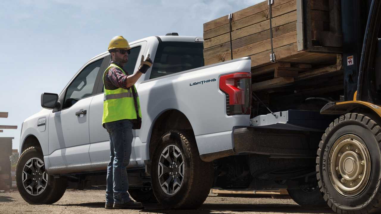 Ford F-150 Lightning Pro 2022