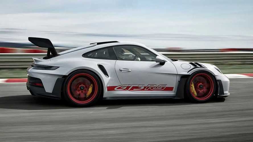 Porsche 911 GT3 RS, il razzo da pista e da strada con 525 CV