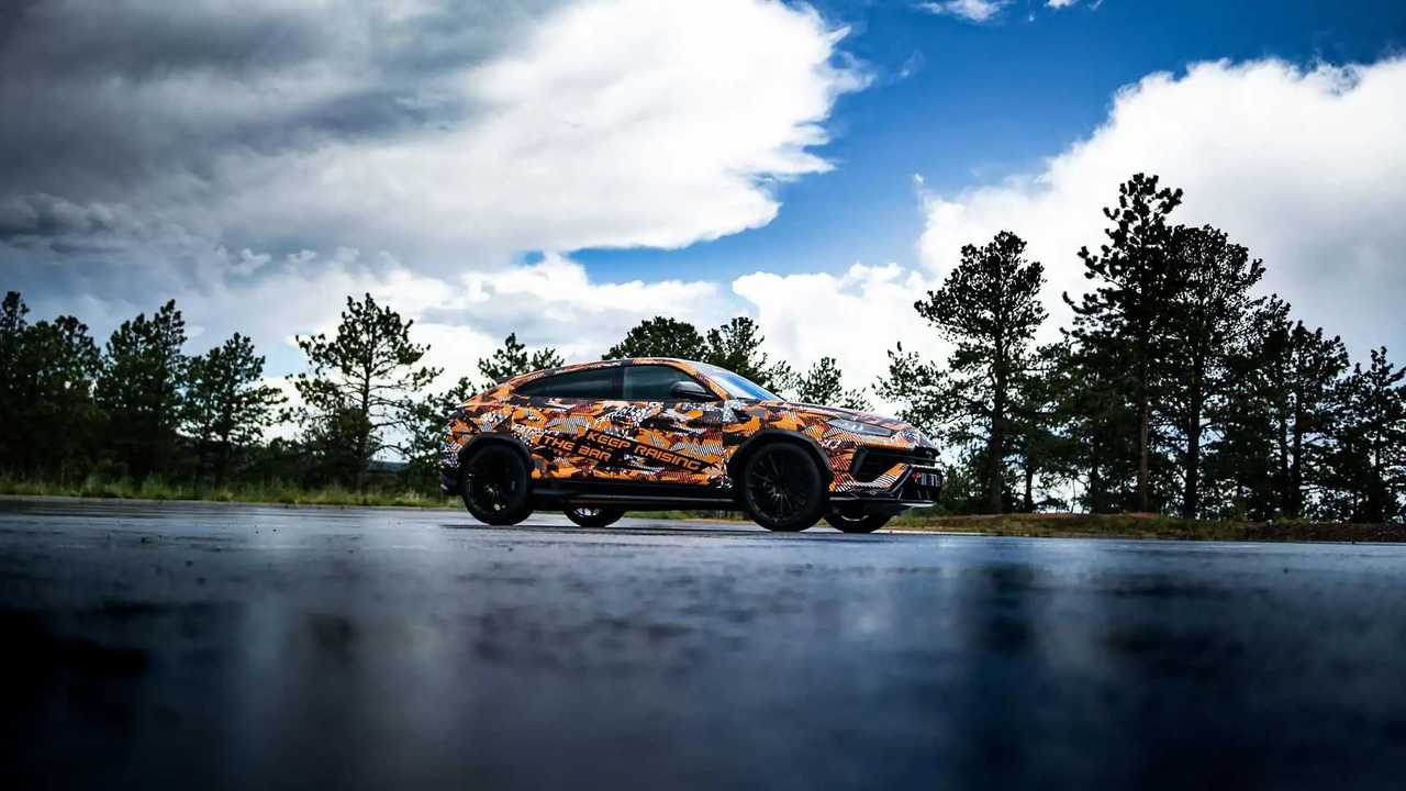 Foto - Lamborghini Urus Pikes Peak record 20