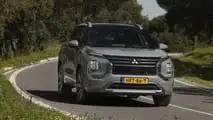 Mitsubishi Outlander PHEV 2026
