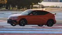 Genesis GV60 Magma (2026)