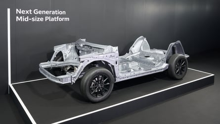 Honda'nın Hibrit Modellere Özel V6'sı