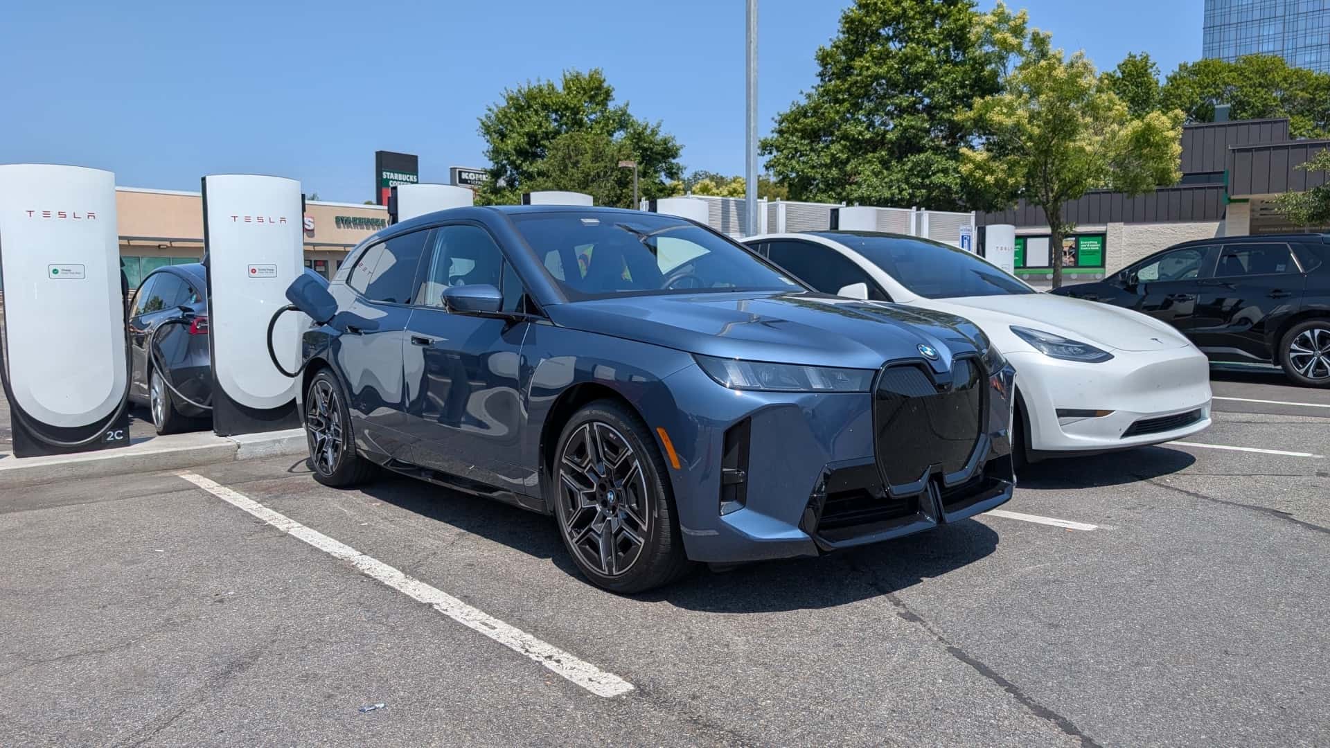 Redes de Carga para Vehículos Eléctricos: Las Más Fiables Según sus Usuarios