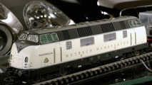 Limited-edition Maybach transporter model train