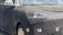 Flagra: Geely testa novo carro elétrico de entrada