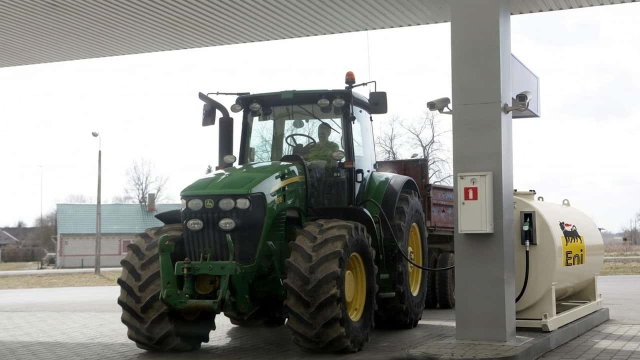 sconto-eni-del-20-su-gasolio-agricolo-e-pesca-come-funziona-da-ottobre-e-fino-a