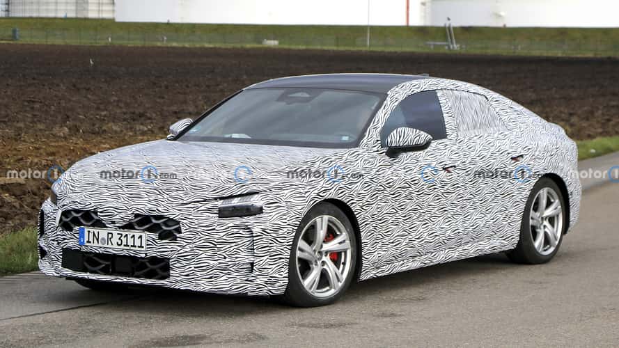 Audi A5 Sportback für China (2025) als Erlkönig erwischt