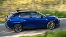 Lexus UX 300h (2024)