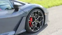 2025 Lamborghini Revuelto Review-18
