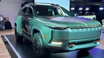 2024 Jeep Wagoneer S Trailhawk Live Photos