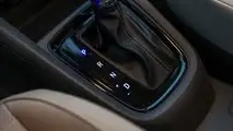 Chevrolet Onix Plus Premier 2023 vs. Hyundai HB20S Platinum Plus 2023