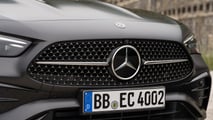 Calandre extérieure de la Mercedes-Benz Classe CLE 2024