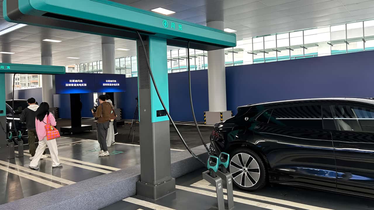 BYD Blade 2.0 + recarga 1,5 MW