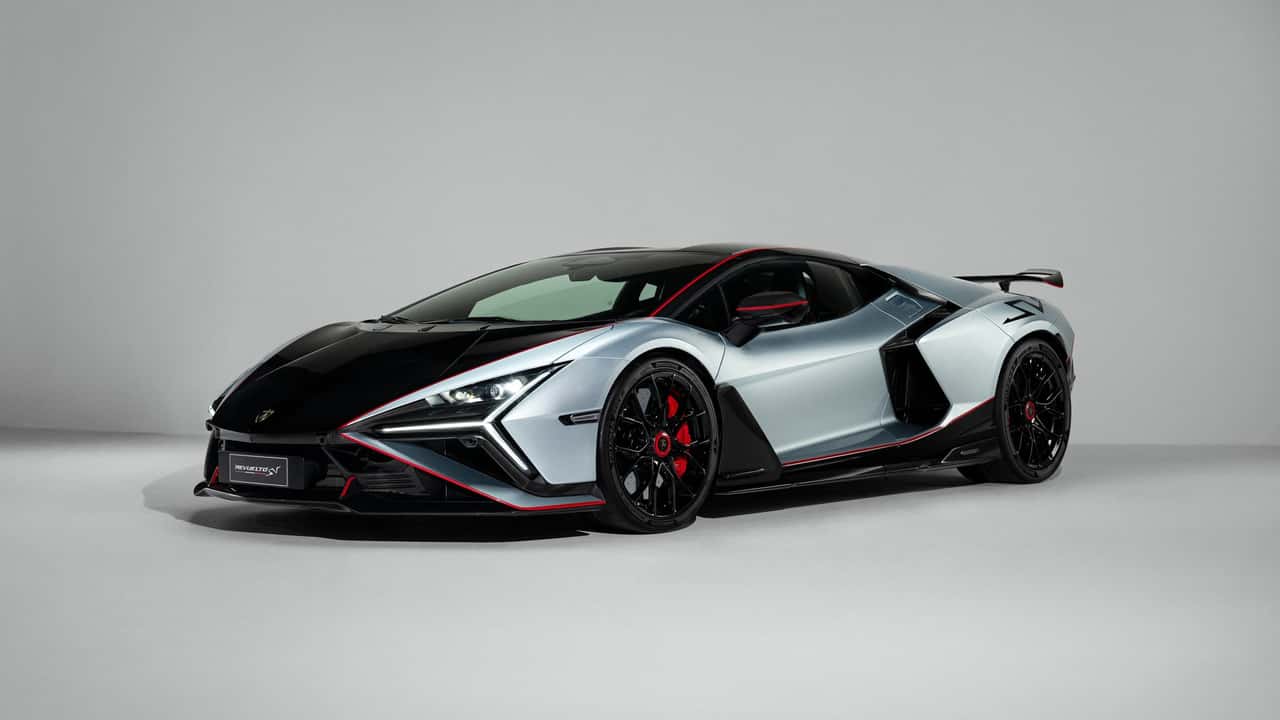Lamborghini Revuelto SV 2026