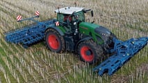 Köckerling amplia la propria gamma con il rullo trituratore Gravo, disponibile in larghezze di 6,3 e 6,1 metri: pensato per la distruzione di stoppie di colza, mais e sovesci