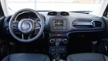 Primeira fase do interior do Renegade não focava no multimídia