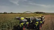 Claas Axion 8 CMATIC, motore NEF 6.7, 264-313 cv e 67 dB(A); CMATIC e MAXI CARE fino a 8 anni alzano comfort e TCO