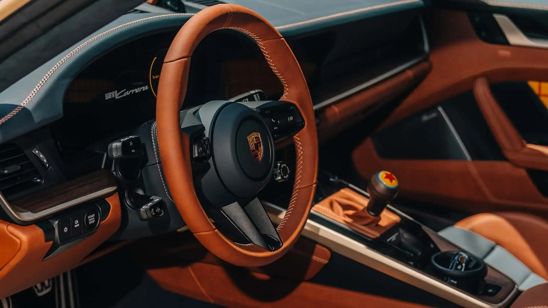 https://cdn.motor1.com/images/mgl/40YW4z/s1/porsche-and-pixar-toy-story-collaboration.webp