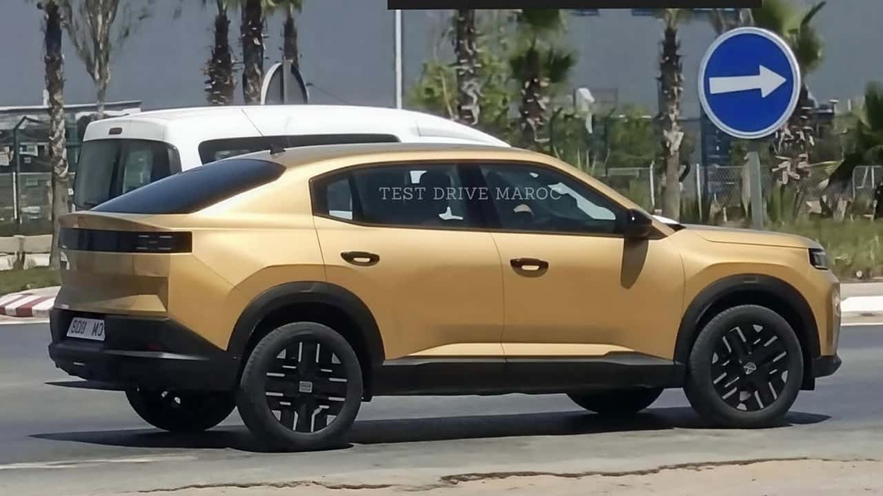 VAZOU: este é o novo Fiat Fastback 2027 sem camuflagem