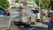 Flagra: CAOA Changan acelera testes do CS75, rival de Commander