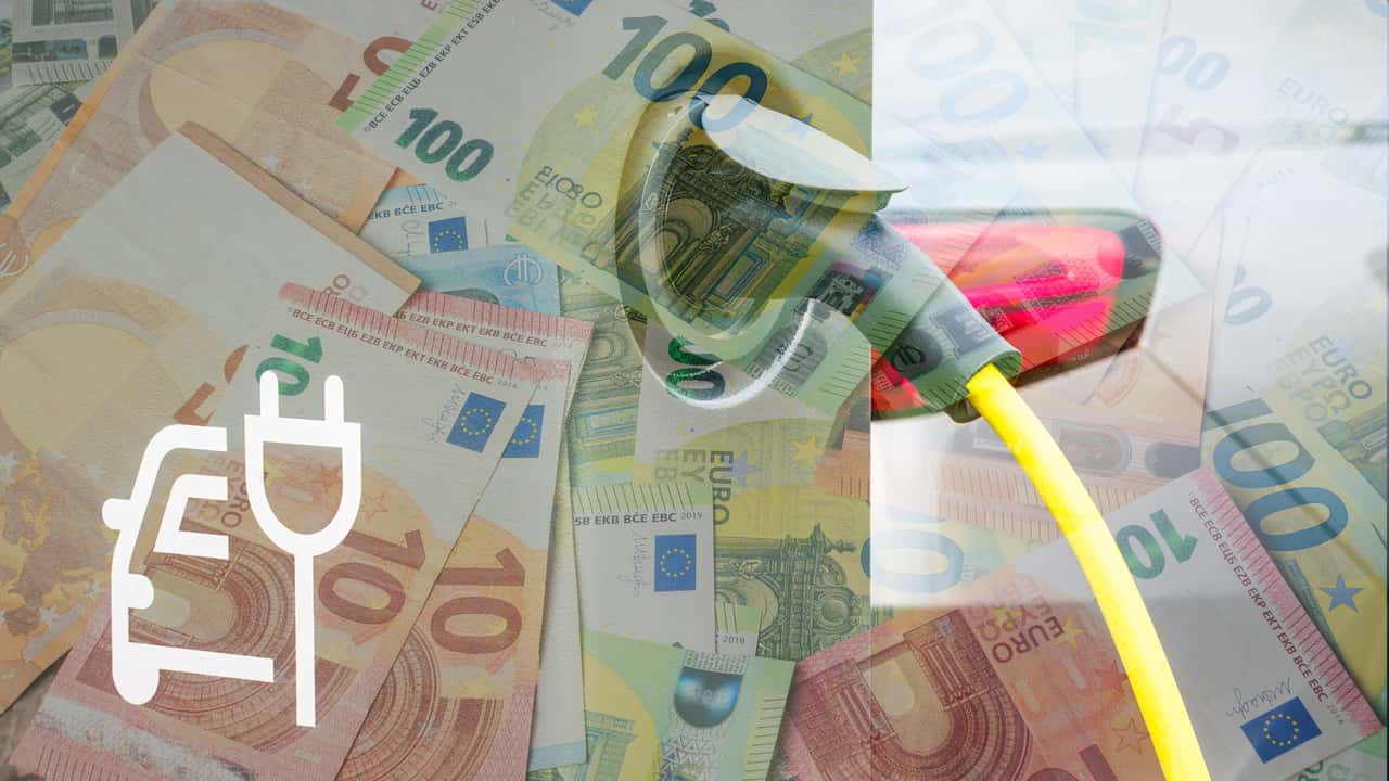 Bruxelles dichiara guerra a chi blocca le colonnine per auto
