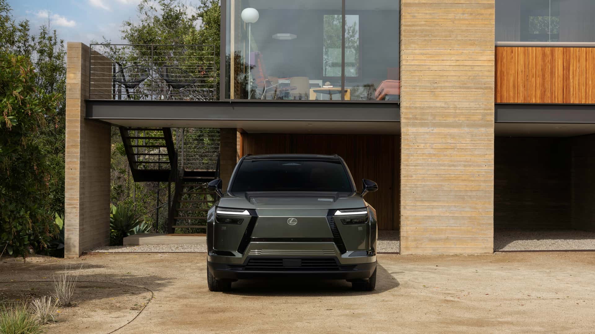 https://cdn.motor1.com/images/mgl/40YwrM/s1/2027-lexus-tz.jpg