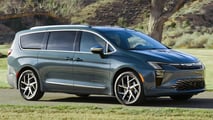 Chrysler Pacifica 2027 (9)