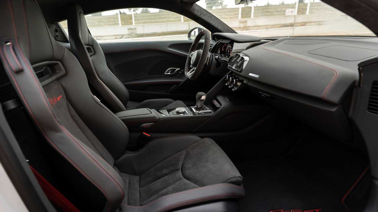 Audi R8 Coupé V10 GT RWD (2022) im Test