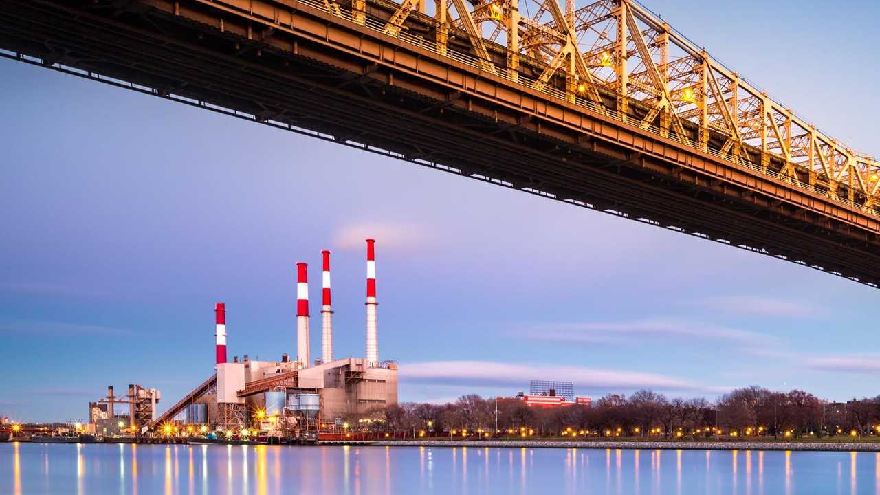 Ravenswood Generating Station